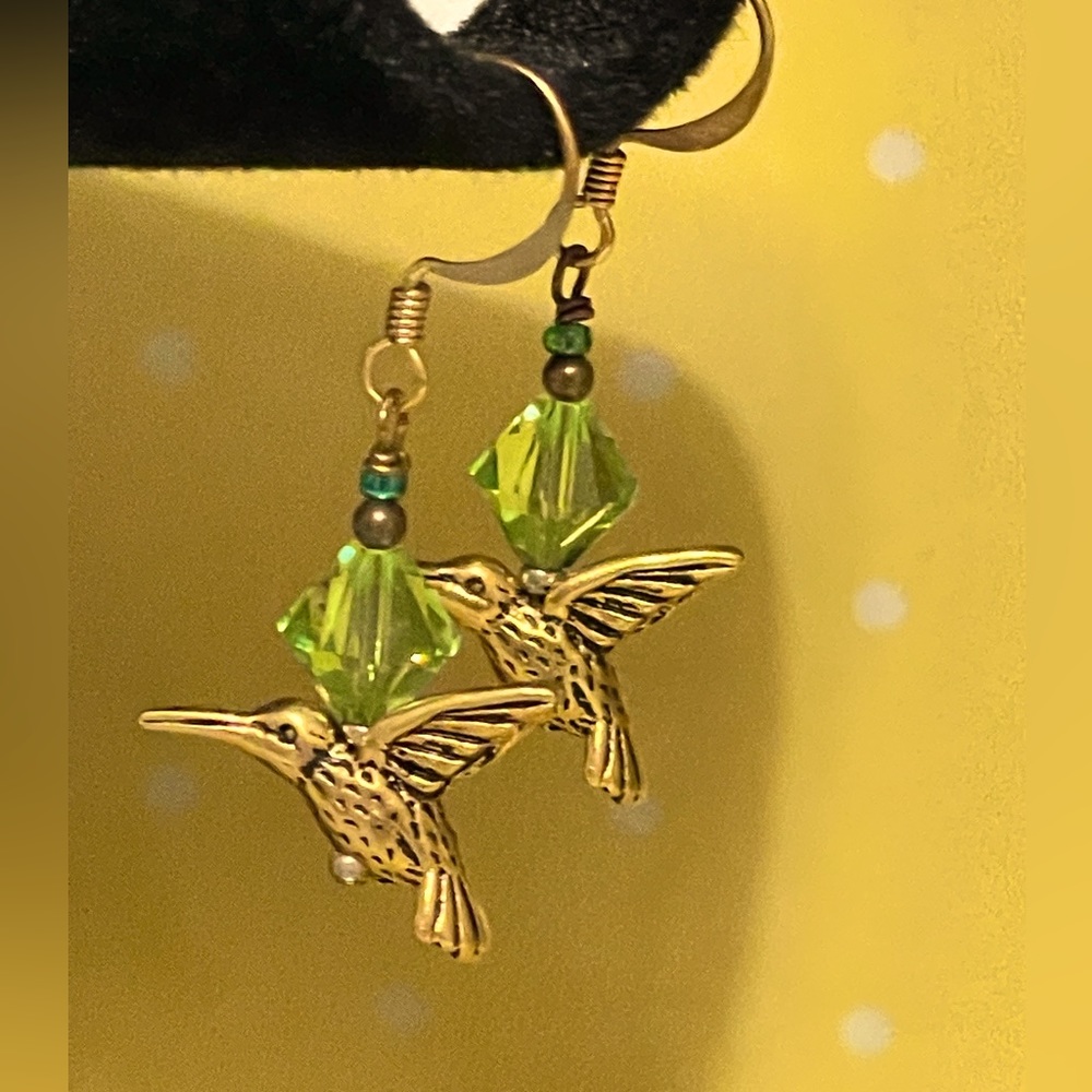 Hummingbird Dangling Earrings Gold Tone and Green
